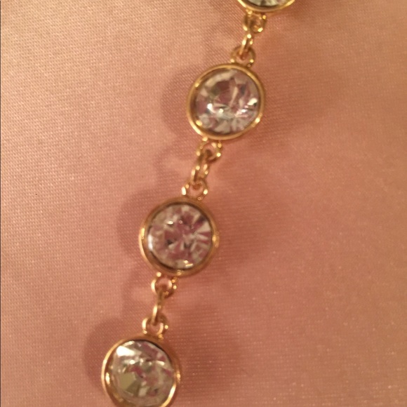 Rhinestone Statement drop earrings - Picture 4 of 4